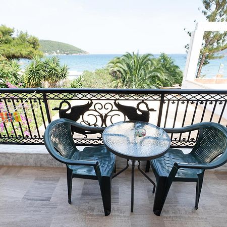 Poros Town Seaside Apartment Poros מראה חיצוני תמונה